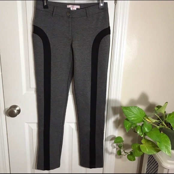 🛍Romeo & Juliet Couture Gray Ponte Knit Pants - Picture 1 of 5